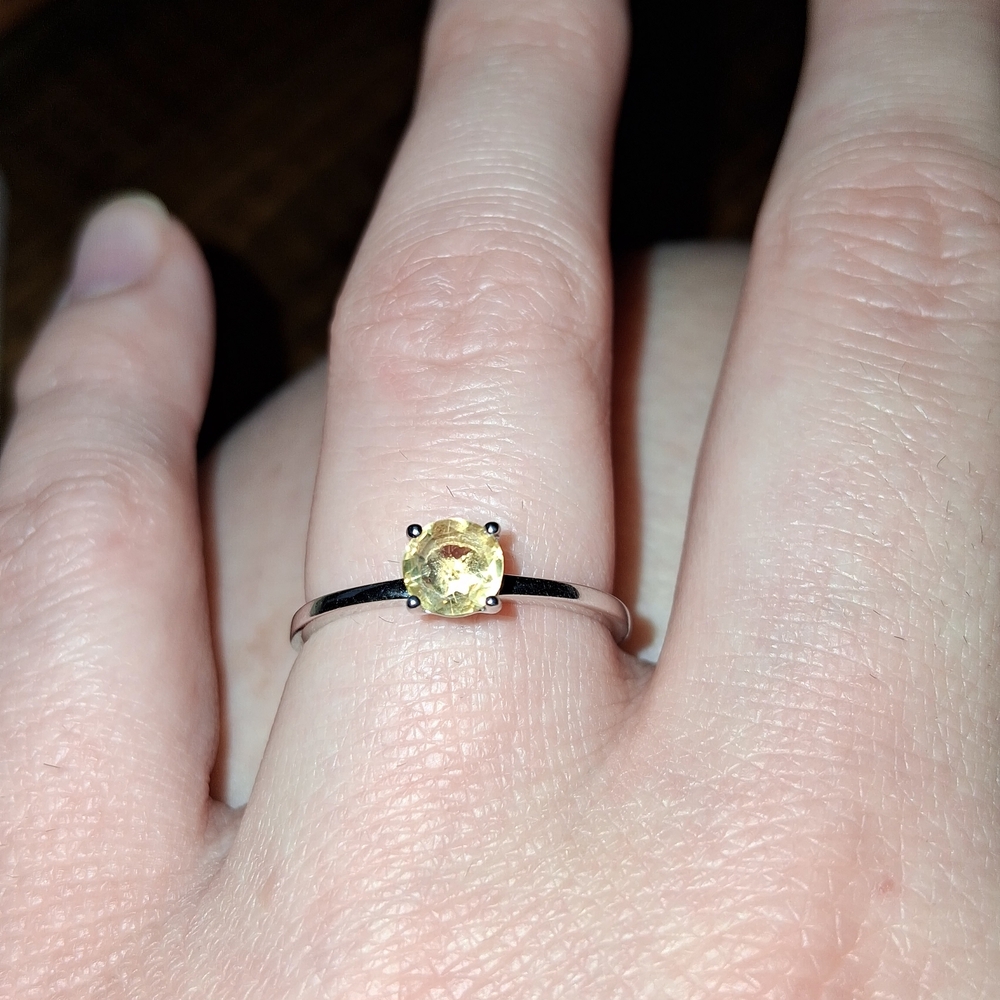 Sterling Silver Yellow Solitaire Ring - Classic W… - image 2